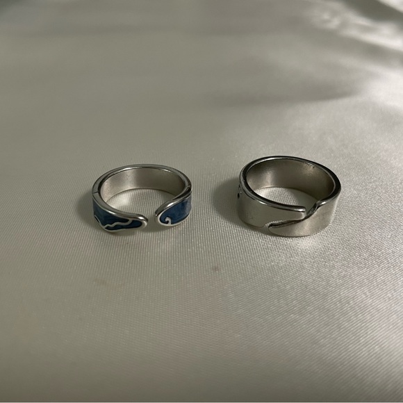 Blue and Silver Patterned Rings - Picture 4 of 6